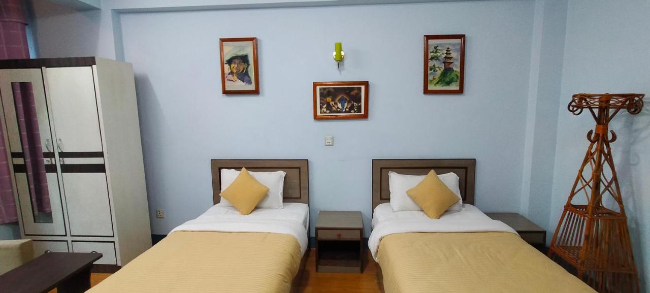 Hotel Pristine Kathmandu Bagian luar foto