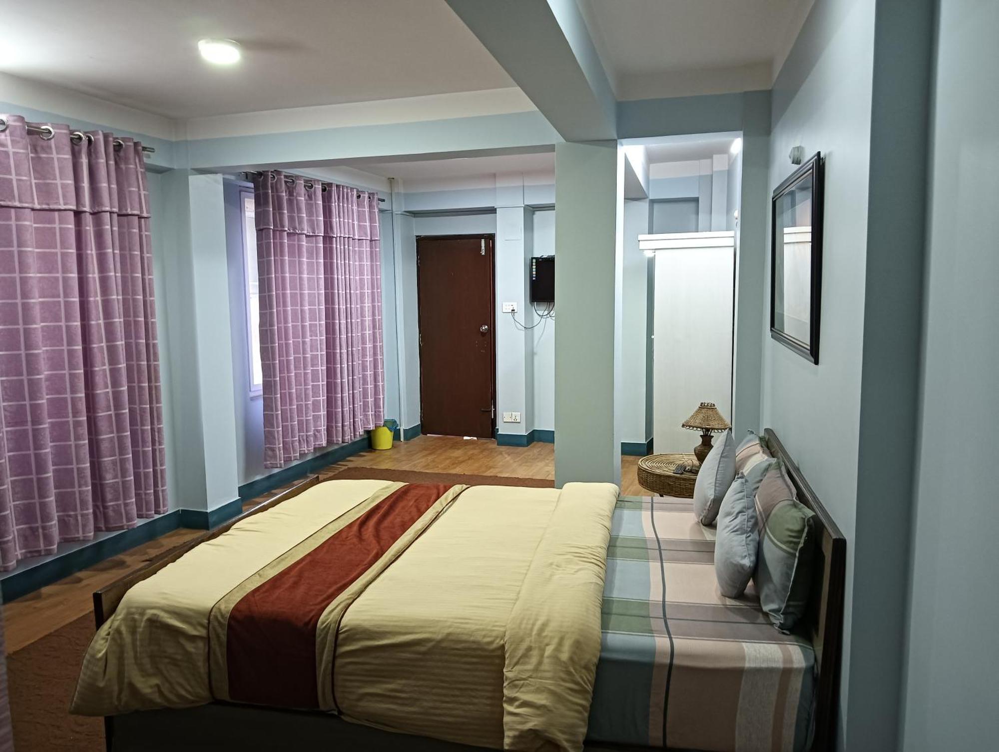 Hotel Pristine Kathmandu Bagian luar foto